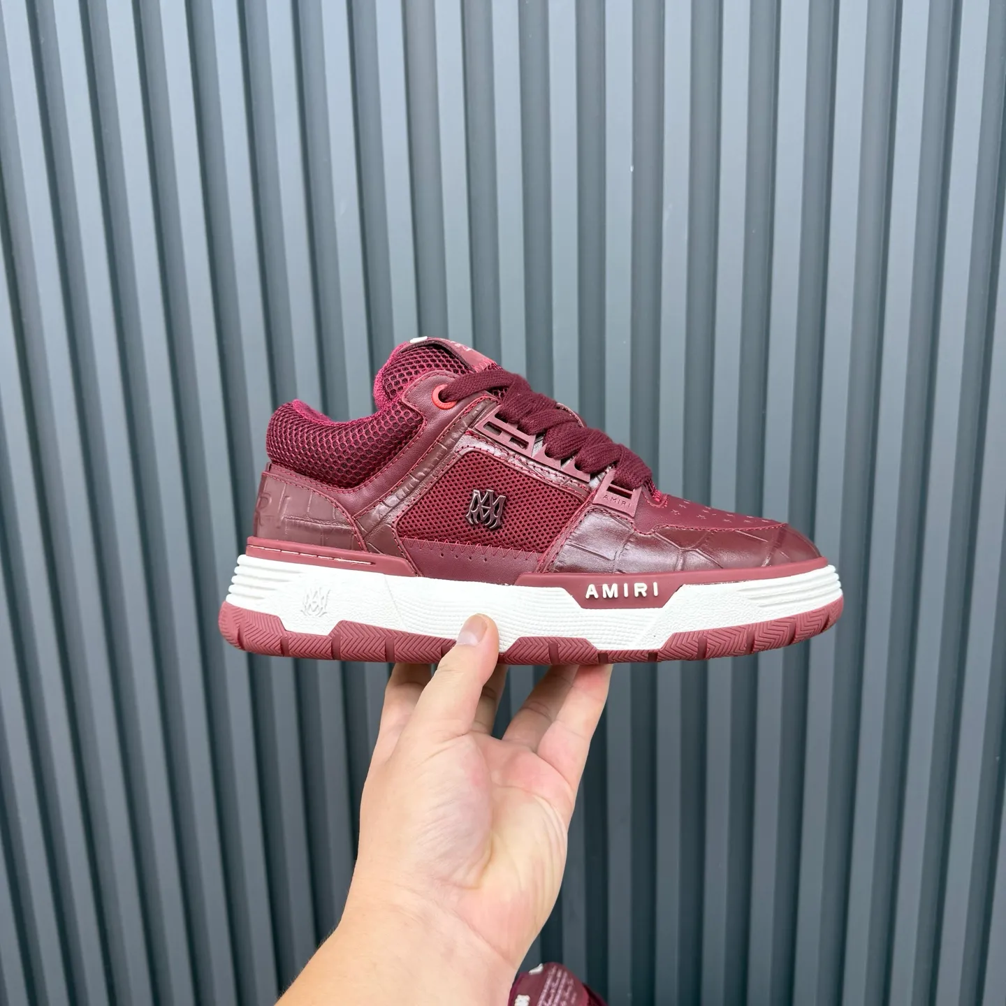 Men's shoes 💰660💰 AMIRI AMIRI trendy brand hot sale 🔥 Available all year round, couples 💑 Official website synchronization Imported fabrics 1⃣️ vs 1⃣️ replica, original factory special original sole, 35-45 (45. non-refundable)
